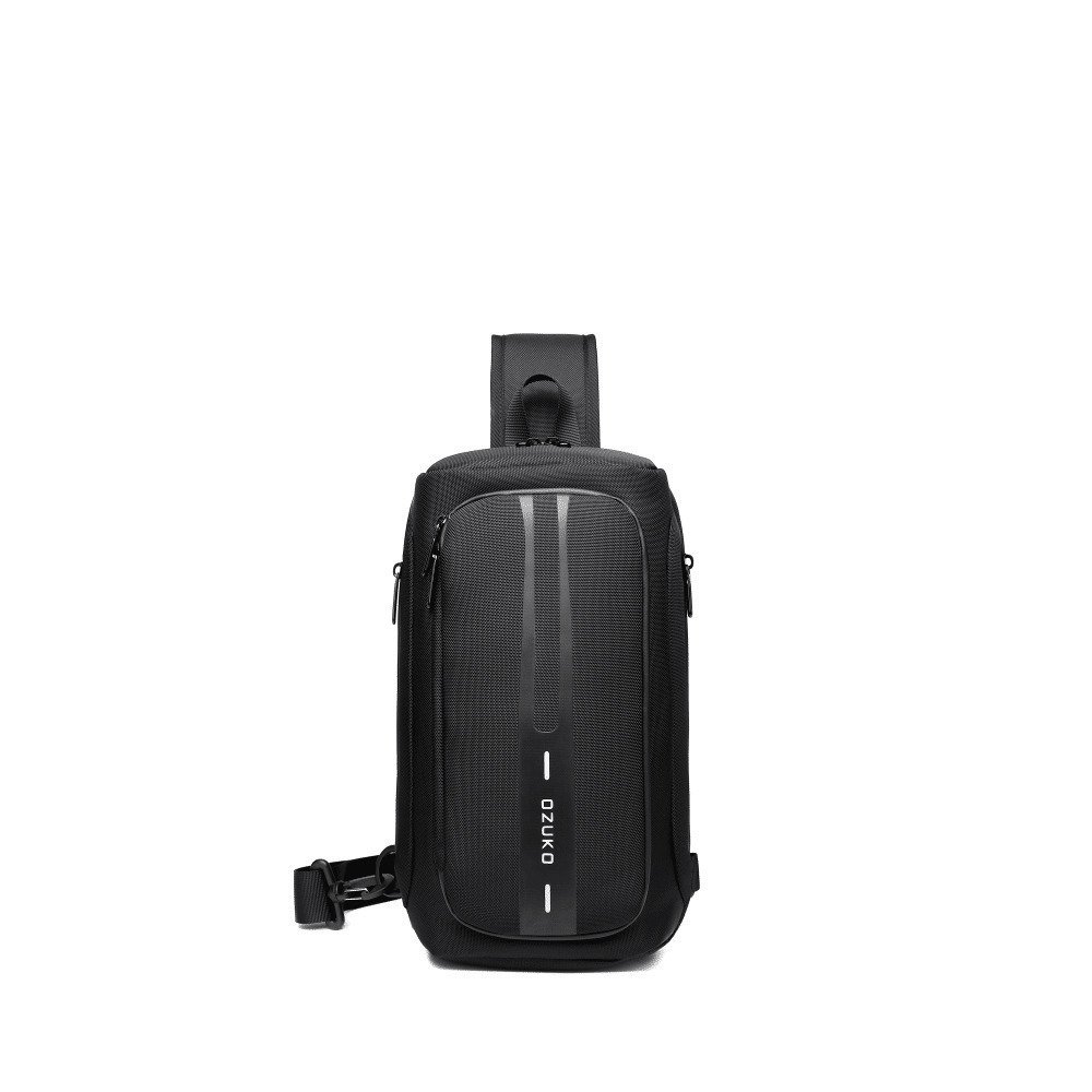 20220802211108_ozuko_9315_andriki_tsanta_stithous_se_mayro_chroma